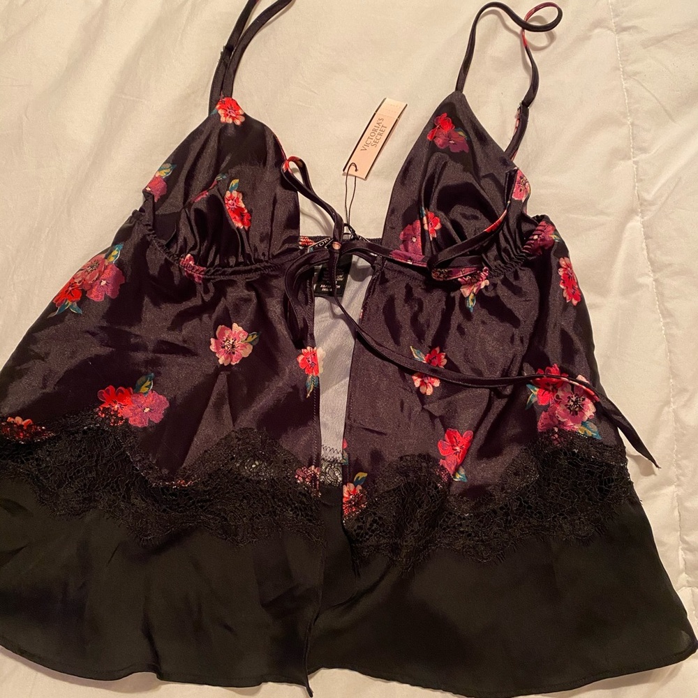 Super cute/sexy cami/top